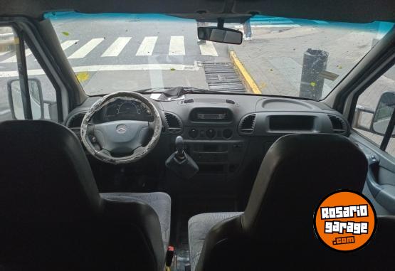 Utilitarios - Mercedes Benz Furgon largo 2004 Diesel 338000Km - En Venta