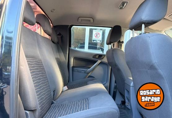 Camionetas - Ford Ranger XLS 2016 Diesel 200000Km - En Venta