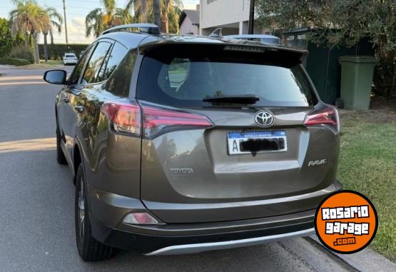 Camionetas - Toyota Rav 4 2018 Nafta 199000Km - En Venta