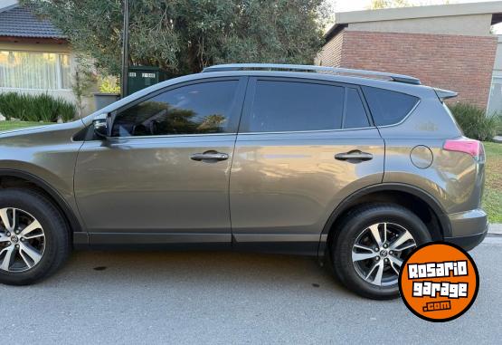 Camionetas - Toyota Rav 4 2018 Nafta 199000Km - En Venta