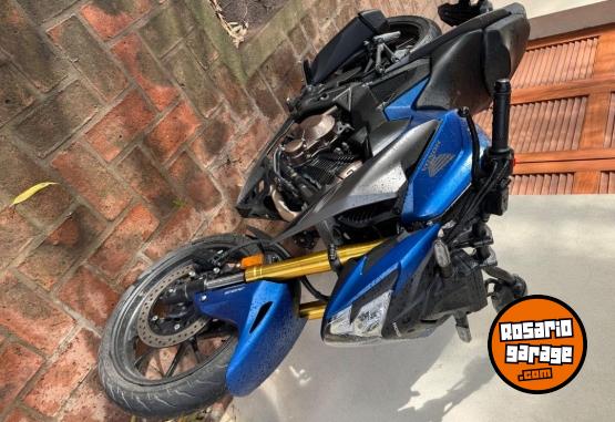 Motos - Honda CB300F 2023 Nafta 5400Km - En Venta