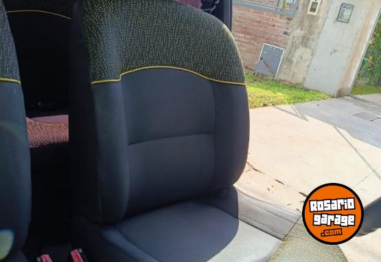 Autos - Renault Clio mio 2014 Nafta 125000Km - En Venta