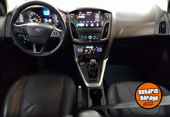 Autos - Ford FOCUS 4P 2.0L SE 2019 Nafta 76116Km - En Venta