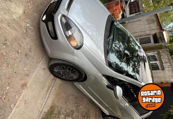 Autos - Fiat Punto Sporting 2013 Nafta 88700Km - En Venta