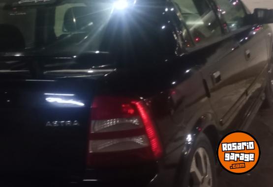 Autos - Chevrolet Astra 2008 GNC 111Km - En Venta