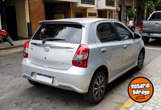 Autos - Toyota Etios XLS Pack 1.5 2023 Nafta 7000Km - En Venta