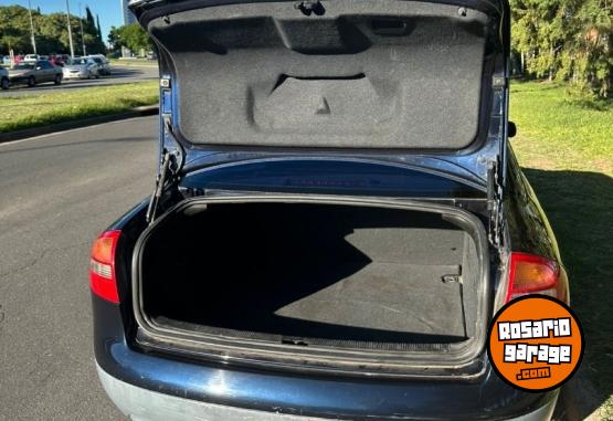 Autos - Audi A6 2.4 1999 Nafta 210000Km - En Venta