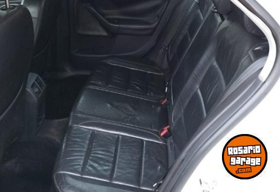 Autos - Volkswagen VENTO 2.5 LUXURI 2010 Nafta 196100Km - En Venta