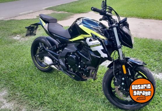 Motos - CF 400 NK 2024 Nafta 7500Km - En Venta