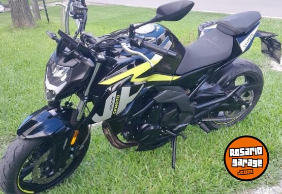 Motos - CF 400 NK 2024 Nafta 7500Km - En Venta