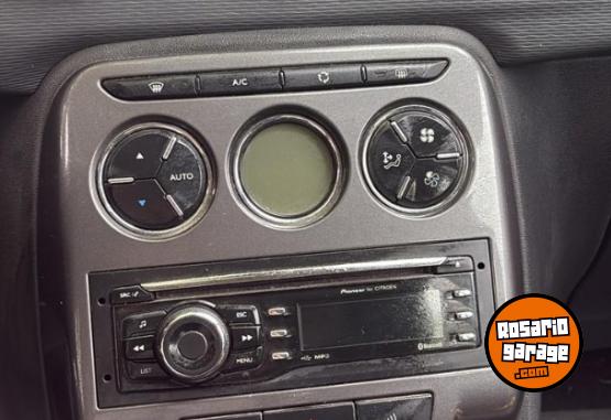 Autos - Citroen C3 EXCLUSIVE 2015 Nafta 108000Km - En Venta