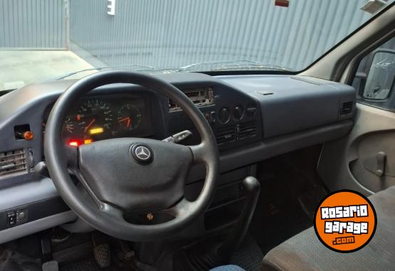Utilitarios - Mercedes Benz FURGON 1999 Diesel 250000Km - En Venta