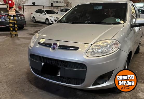 Autos - Fiat Palio atractive 2014 GNC 98000Km - En Venta