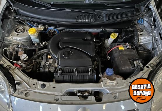 Autos - Fiat Palio atractive 2014 GNC 98000Km - En Venta