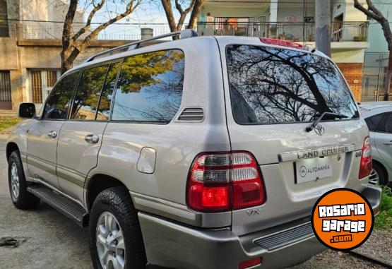 Camionetas - Toyota Land Cruiser VX100 4x4 2004 Diesel 223000Km - En Venta