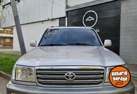 Camionetas - Toyota Land Cruiser VX100 4x4 2004 Diesel 223000Km - En Venta