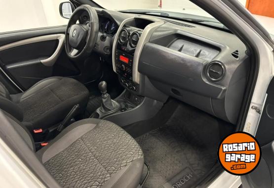 Camionetas - Renault DUSTER OROCH 2.0 2018 Nafta 81000Km - En Venta