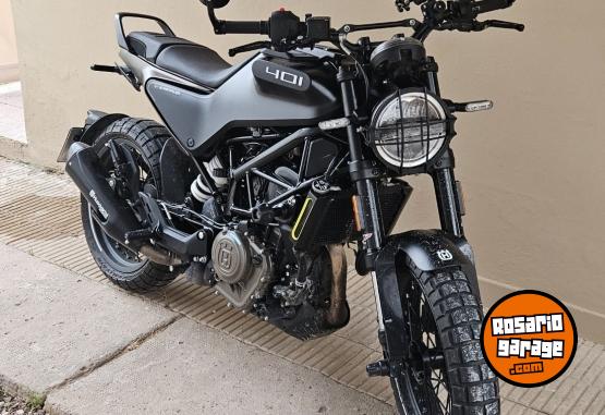 Motos - Husqvarna Svartpilen 401 (1G) 2024 Nafta 10000Km - En Venta