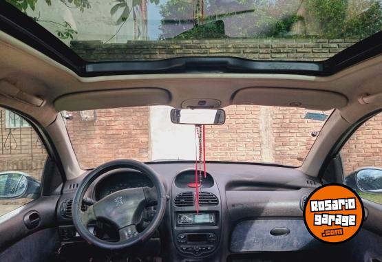 Autos - Peugeot 206 2004 Nafta 213000Km - En Venta