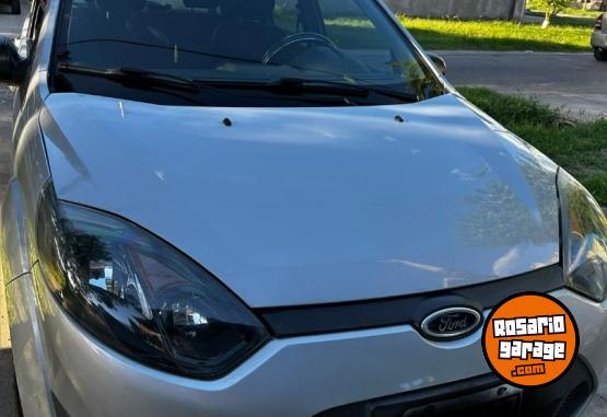 Autos - Ford FIESTA AMBIENTE PLUS 2011 Nafta 162000Km - En Venta