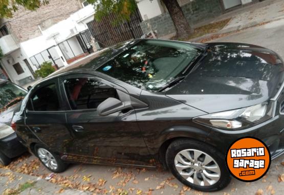 Autos - Chevrolet Prisma 2017 GNC 142500Km - En Venta