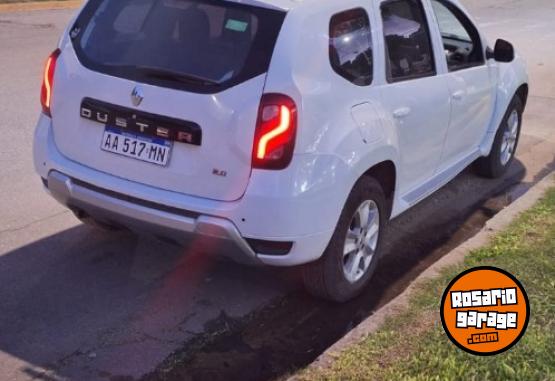 Autos - Renault Duster 2016 GNC 111111Km - En Venta