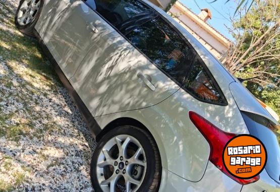 Autos - Ford FOCUS SE PLUS 2016 Nafta 70000Km - En Venta