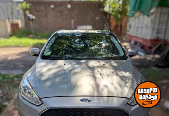 Autos - Ford FOCUS SE PLUS 2016 Nafta 70000Km - En Venta