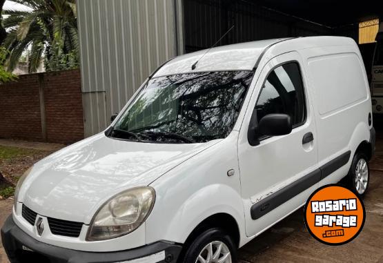 Utilitarios - Renault Kangoo 2012 Nafta 241000Km - En Venta