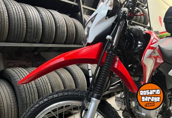 Motos - Honda XR 150 2023 Nafta 8000Km - En Venta