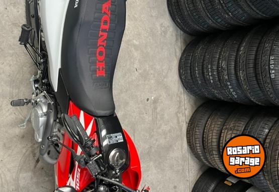 Motos - Honda XR 150 2023 Nafta 8000Km - En Venta