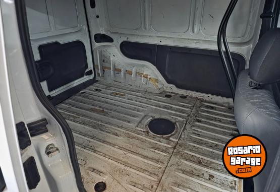 Utilitarios - Renault Kangoo 2018 GNC 110000Km - En Venta