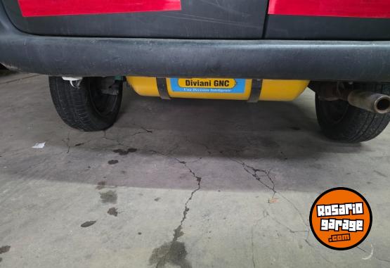 Utilitarios - Renault Kangoo 2018 GNC 110000Km - En Venta