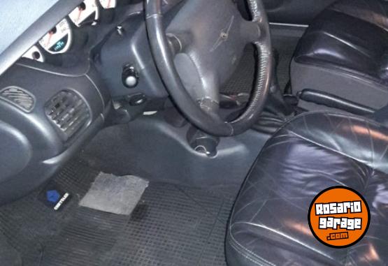 Autos - Chrysler 2001 /LX 2001 Nafta 225000Km - En Venta