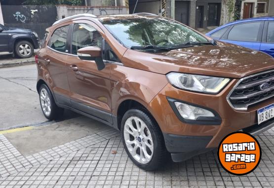 Autos - Ford Eco 2017 GNC 96000Km - En Venta