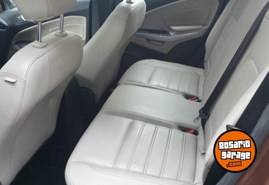 Autos - Ford Eco 2017 GNC 96000Km - En Venta