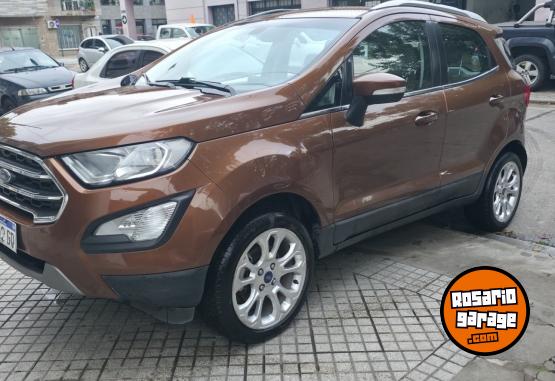 Autos - Ford Eco 2017 GNC 96000Km - En Venta