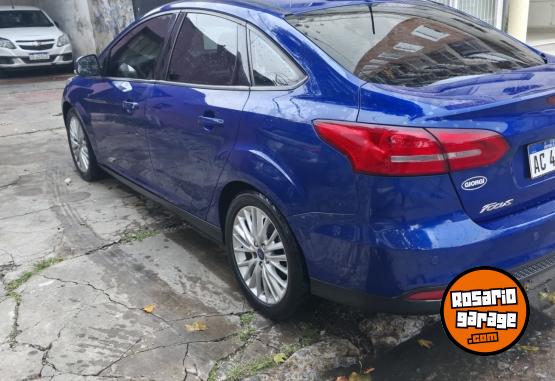 Autos - Ford Focus 2018 Nafta 96000Km - En Venta