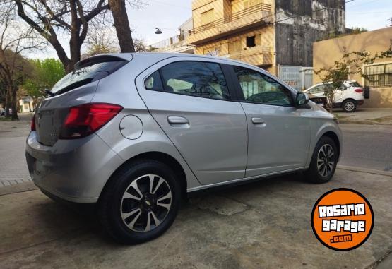Autos - Chevrolet ONIX 2015 Nafta 118000Km - En Venta