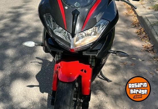 Motos - Benelli 302R 2018 Nafta 11000Km - En Venta