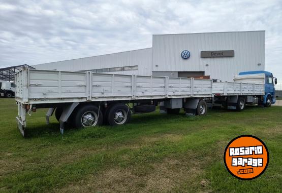 Camiones y Gr�as - Chasis Scania con carrocer�a y acoplado - En Venta