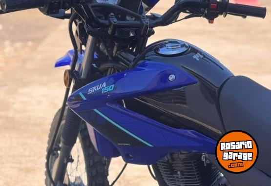 Motos - Motomel SKUA 150 V6 2025 Nafta 617Km - En Venta