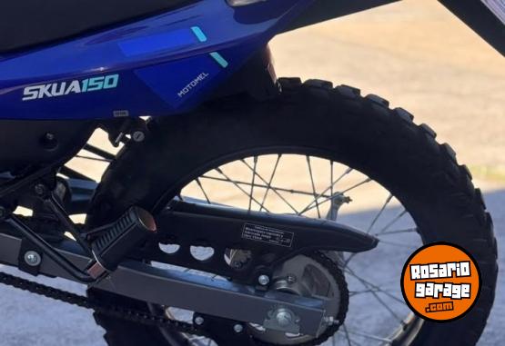 Motos - Motomel SKUA 150 V6 2025 Nafta 617Km - En Venta