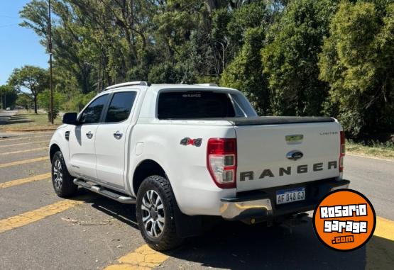 Camionetas - Ford RANGER LIMITED 4X4 A/T 2021 Diesel 135000Km - En Venta
