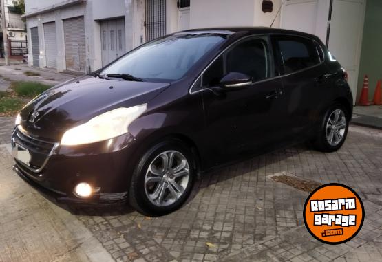 Autos - Peugeot 208 FELINE PACK CUIR 2014 Nafta 120000Km - En Venta