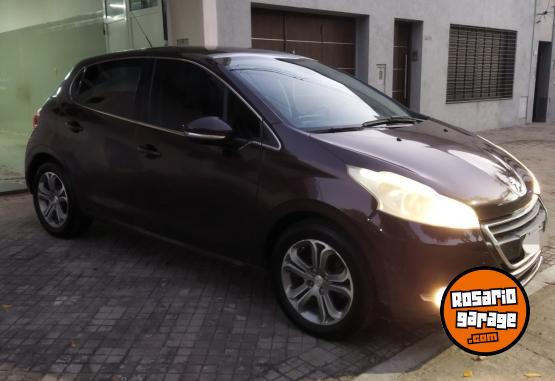 Autos - Peugeot 208 FELINE PACK CUIR 2014 Nafta 120000Km - En Venta