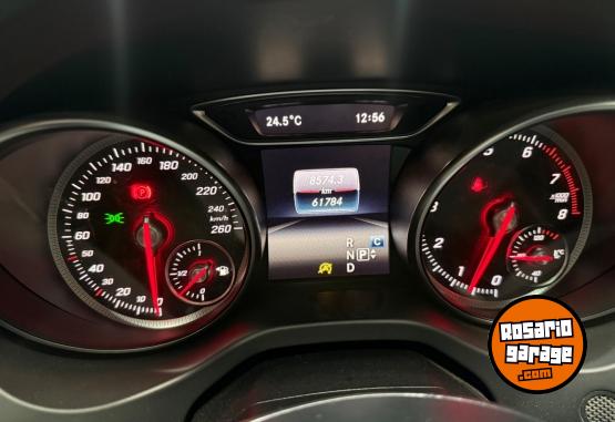 Autos - Mercedes Benz GLA 200 2018 Nafta 61000Km - En Venta