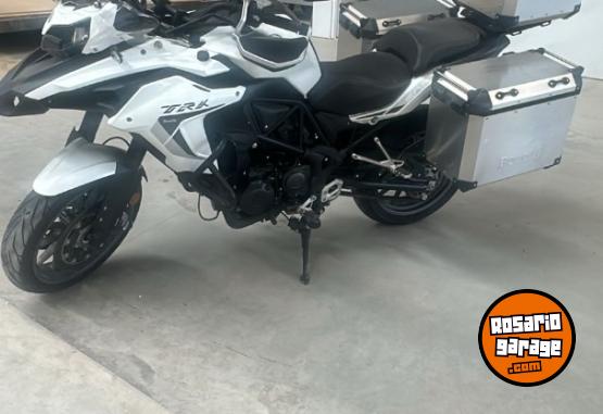 Motos - Benelli TRk 502 2022 Nafta 25000Km - En Venta