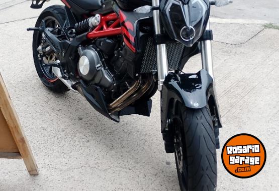 Motos - Benelli 302s 2022 Nafta 15000Km - En Venta
