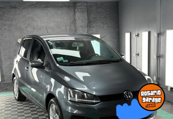 Autos - Volkswagen Fox conforline 2017 Nafta 102000Km - En Venta